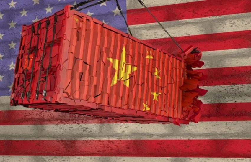 الولايات المتحدة تهدد الصين بزيادة الرسوم الجمركية إلى 245%