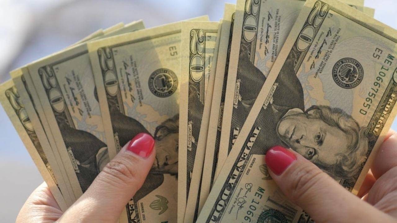 سعر الدولار