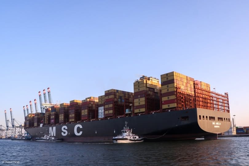 ميناء دمياط