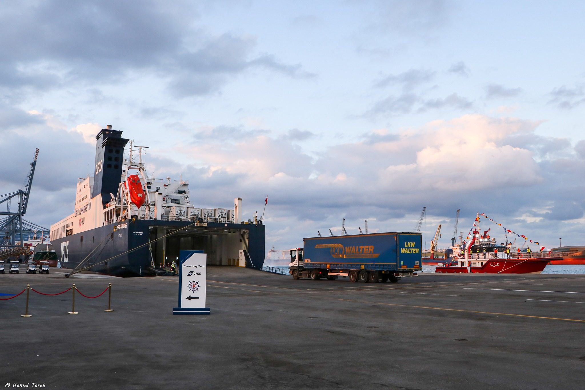 ميناء دمياط